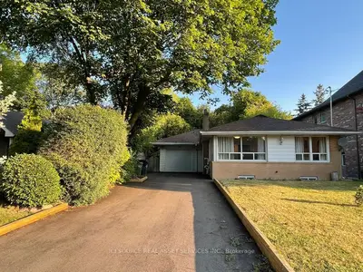 Detached in Toronto