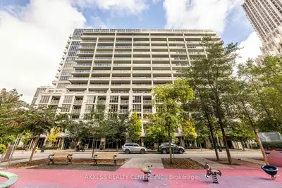 Condo Apartment in Toronto