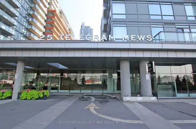 Condo Apartment in Toronto