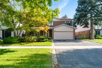 Detached in Toronto