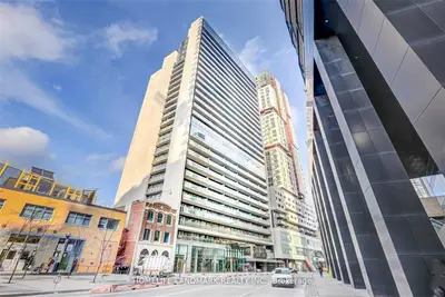 330 Richmond Street W 2107, Toronto C01, On M5v 0m4