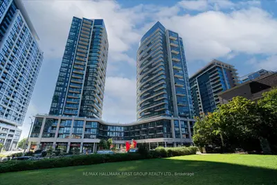 Condo Apartment in Toronto