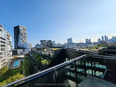 Condo Apartment in Toronto