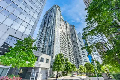 4968 Yonge Street 3202, Toronto C07, On M2n 7g9