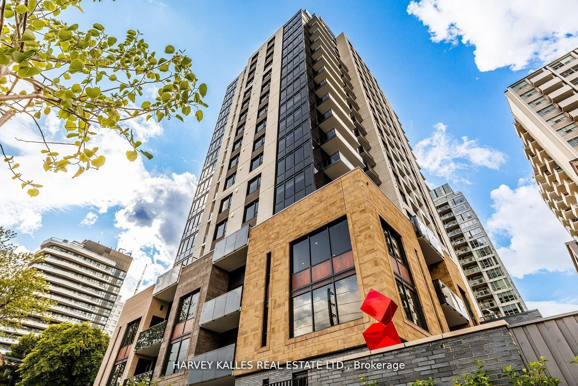 Condo Apartment in Toronto