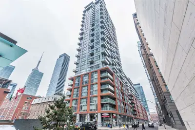 Condo Apartment in Toronto