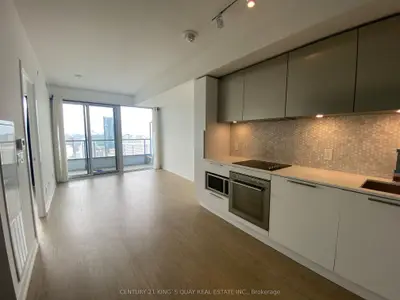 85 Wood Street 4208, Toronto C08, On M4y 0e8