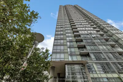 Condo Apartment in Toronto