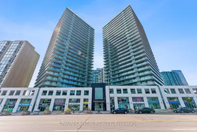 Condo Apartment in Toronto