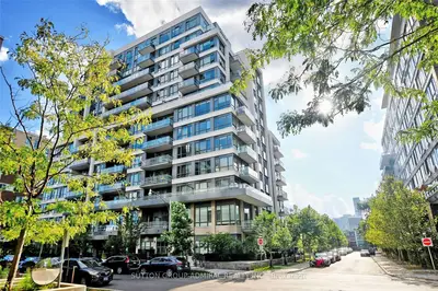 Condo Apartment in Toronto
