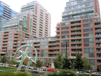 Condo Apartment in Toronto