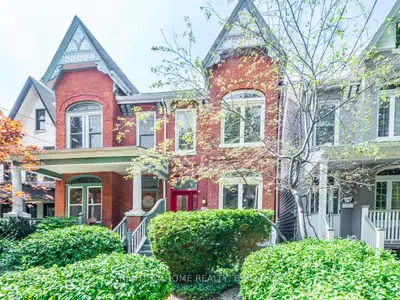Semi-Detached in Toronto