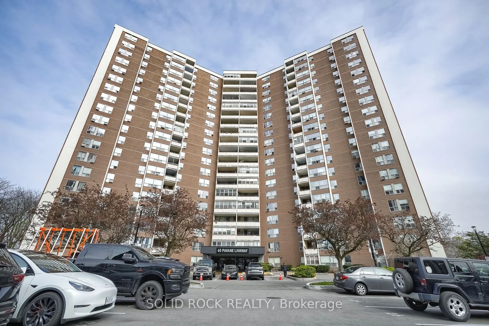 Condo Apartment in Toronto