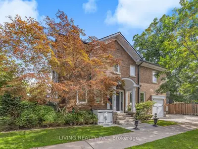 Detached in Toronto