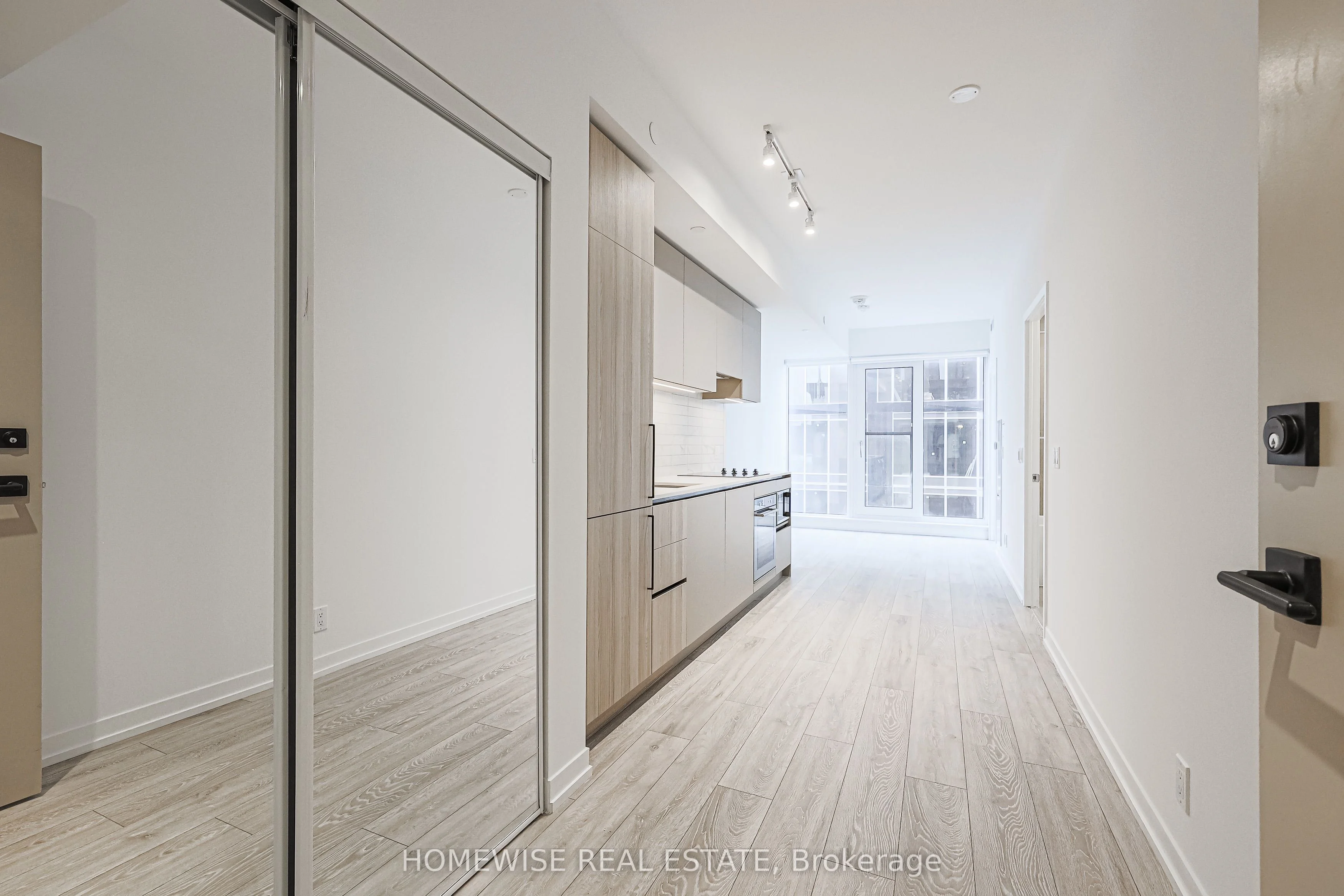 55 Mercer Street Lph10, Toronto C01, On M5v 3w2