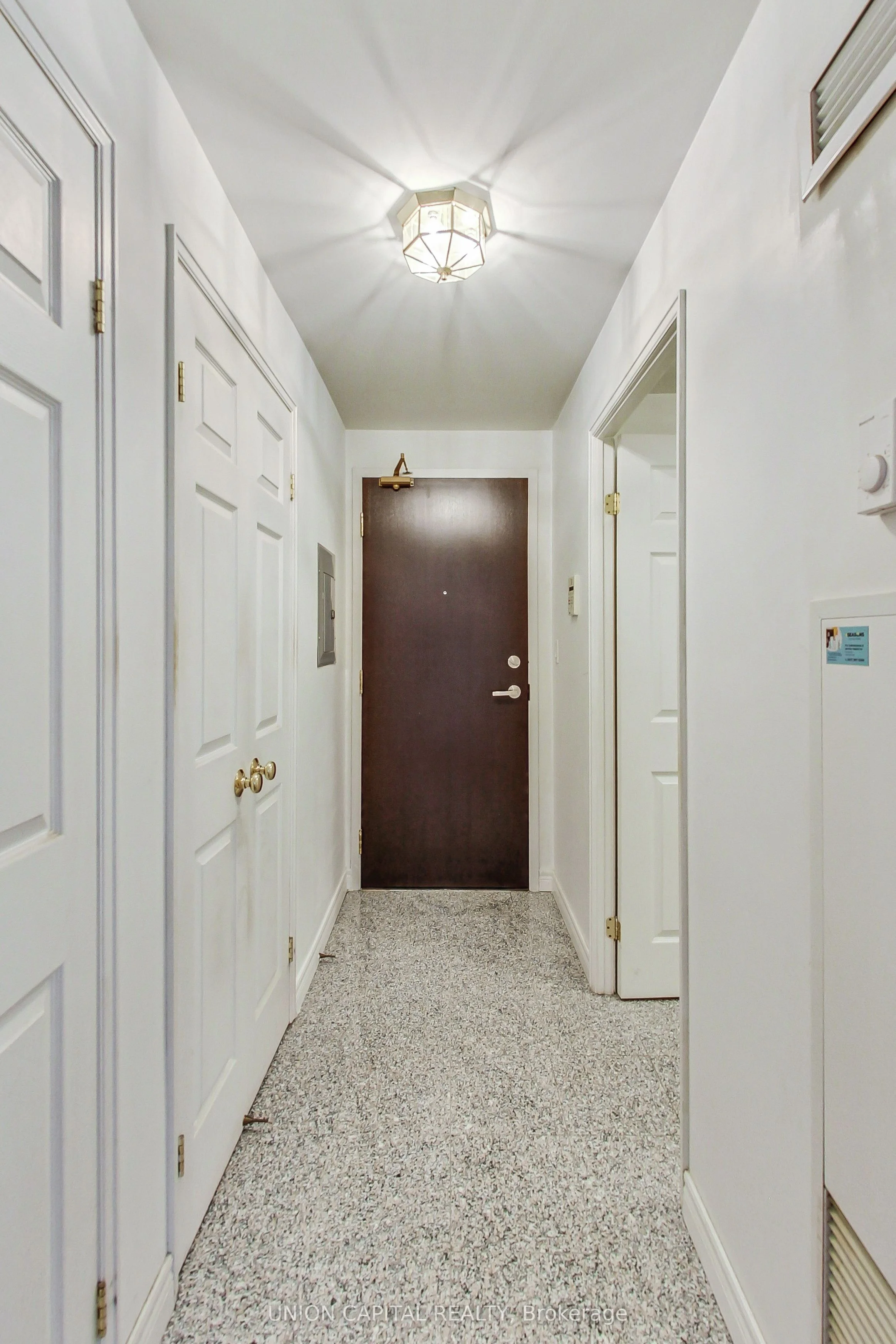 55 Bloor Street E 608, Toronto C08, ON M4W 3W6