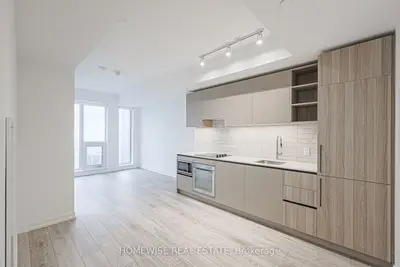 Condo Apartment in Toronto