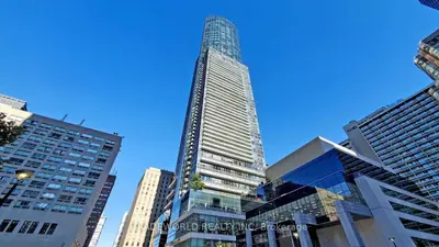 386 Yonge Street 909, Toronto C01, On M5b 0a5