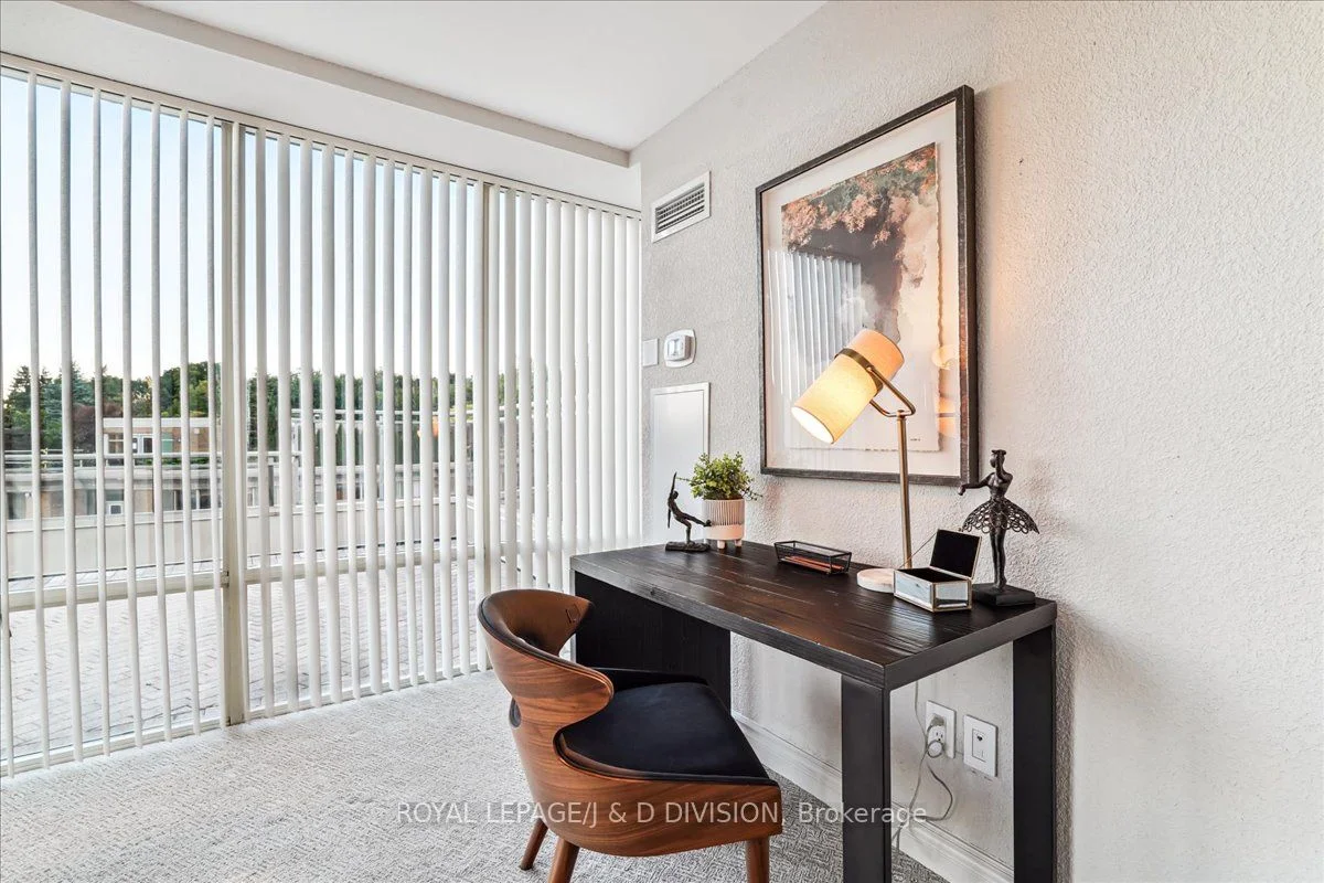 3800 Yonge Street PH9, Toronto C04, ON M4N 3P7