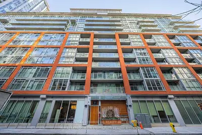Condo Apartment in Toronto