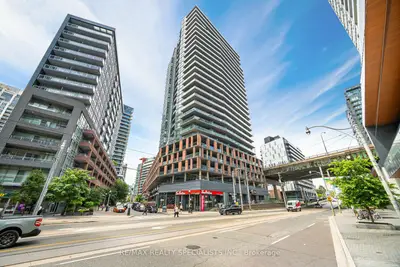 Condo Apartment in Toronto