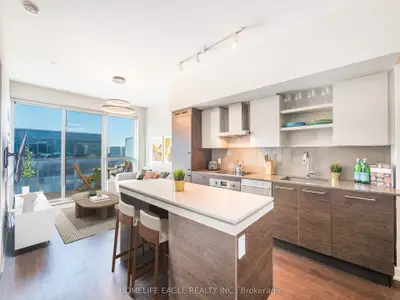 Condo Apartment in Toronto