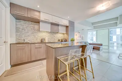 Condo Apartment in Toronto