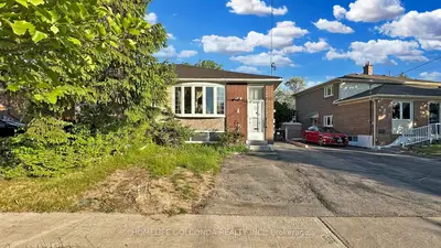 Semi-Detached in Toronto