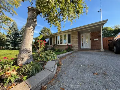 Semi-Detached in Toronto