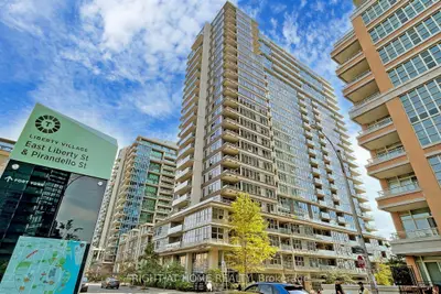 Condo Apartment in Toronto