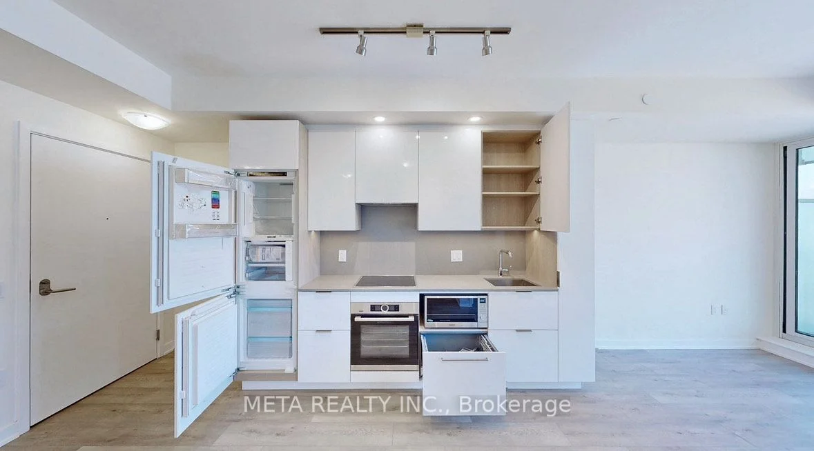 28 Freeland Street 4505, Toronto C08, ON M5E 0E3