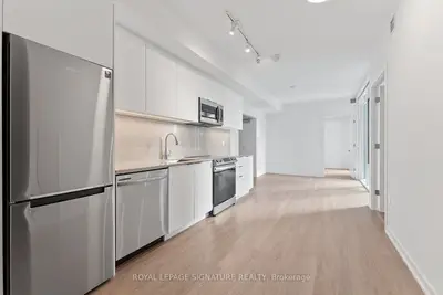Condo Apartment in Toronto