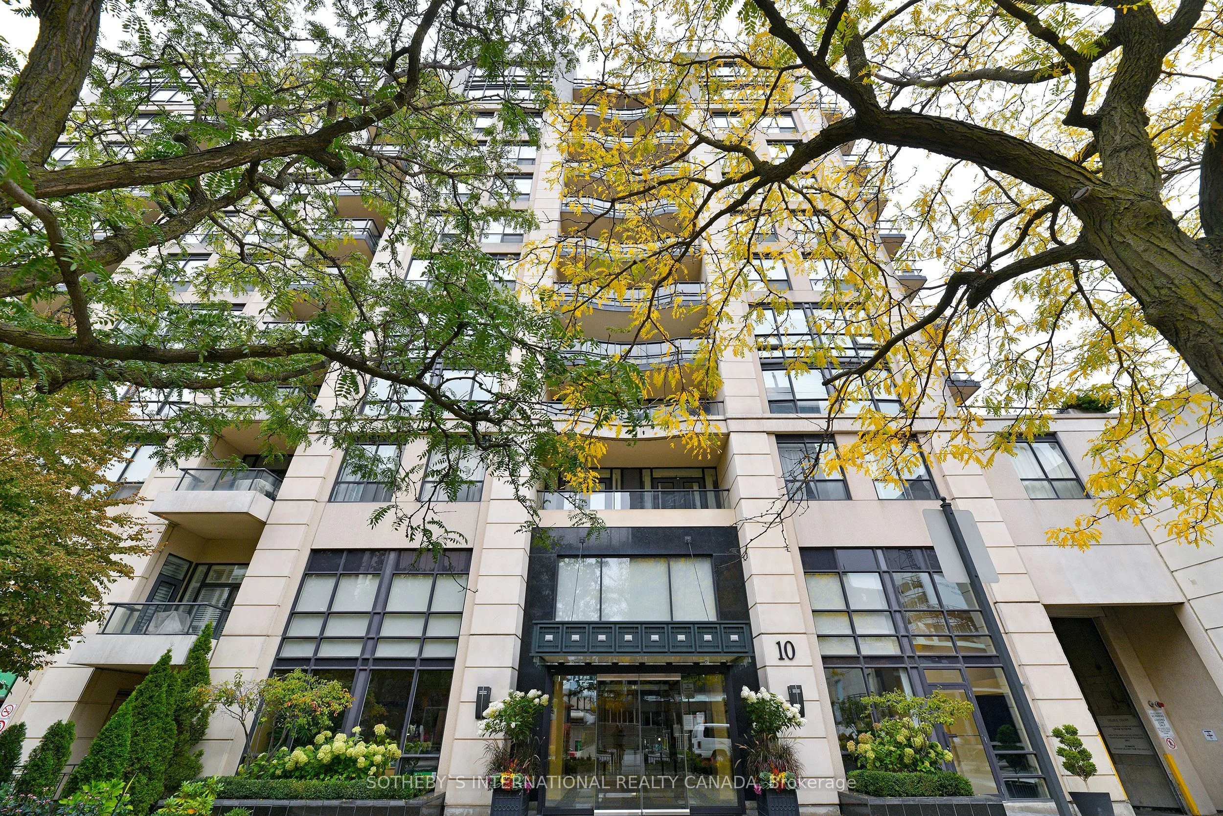 10 Delisle Avenue 1205, Toronto C02, On M4v 3c6