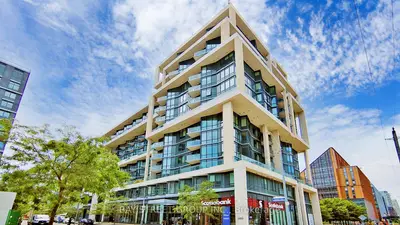 Condo Apartment in Toronto