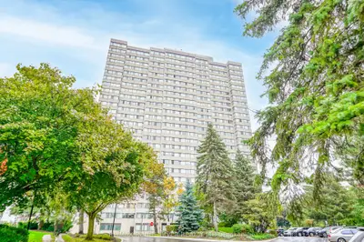 Condo Apartment in Toronto
