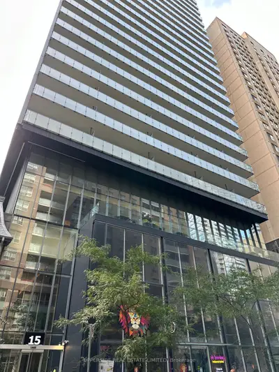 15 Grenville Street 1801, Toronto C01, On M4y 1a1