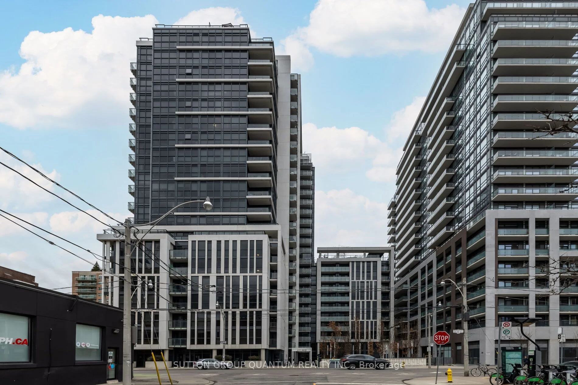 400 Adelaide Street E LPH03, Toronto C08, ON M5A 4S3