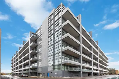 Condo Apartment in Toronto
