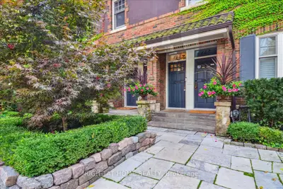 143 Roxborough Street W, Toronto C02, On M5r 1t9