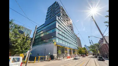 Condo Apartment in Toronto