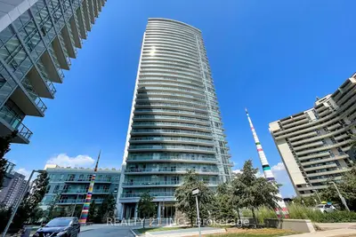 Condo Apartment in Toronto