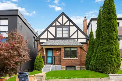 Detached in Toronto