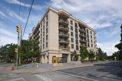 Condo Apartment in Toronto