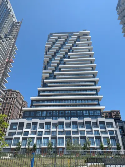 20 Inn On The Park Drive 1037, Toronto C13, On M3c 0p8
