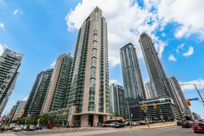 Condo Apartment in Toronto
