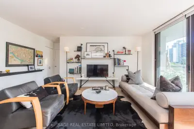 Co-Ownership Apartment in Toronto