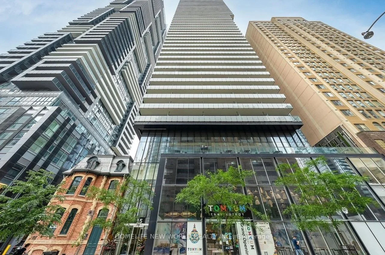 15 Grenville Street 408, Toronto C01, On M4y 0b9