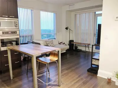 120 Harrison Garden Boulevard 1330, Toronto C14, On M2n 0h1
