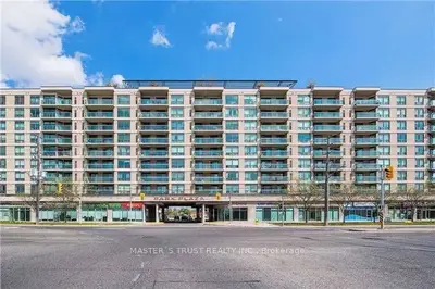 Condo Apartment in Toronto