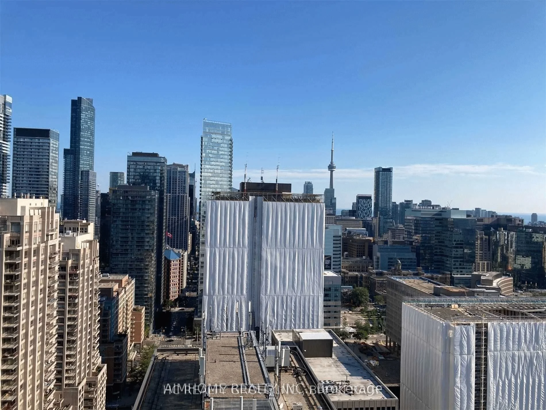 2191 Yonge Street 811, Toronto C10, On M4s 3h8
